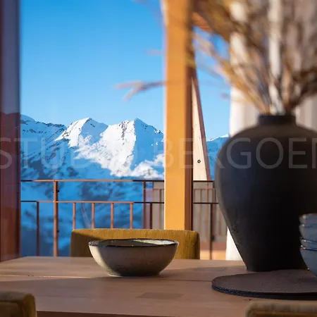 Au Pied Des Pistes Avec Espace Detente Et Cinema, 6 Chambres, 14 Pers - Fr-1-686-29 Chalet *